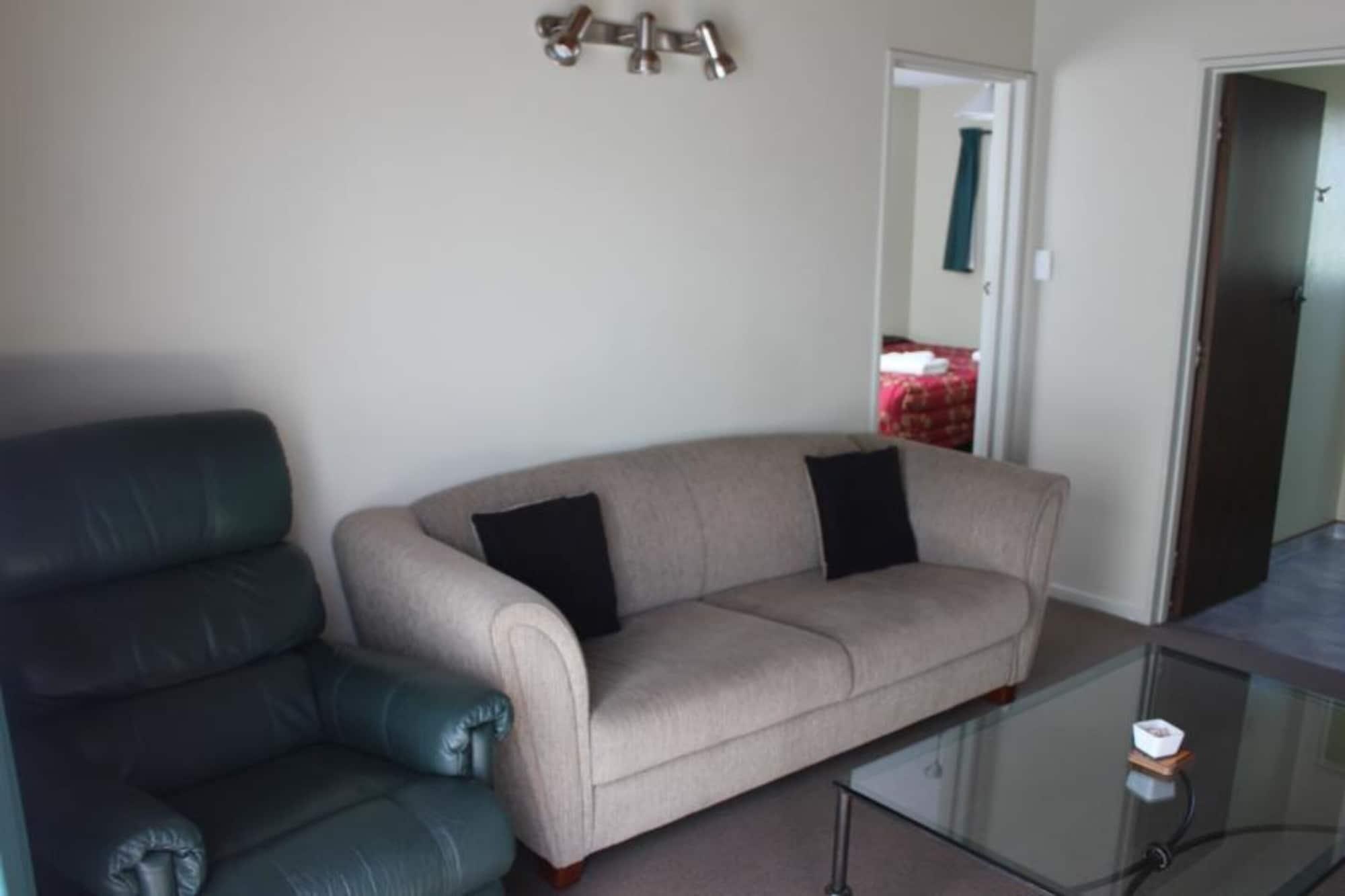 193 Aorangi Manor Motel Blenheim Esterno foto