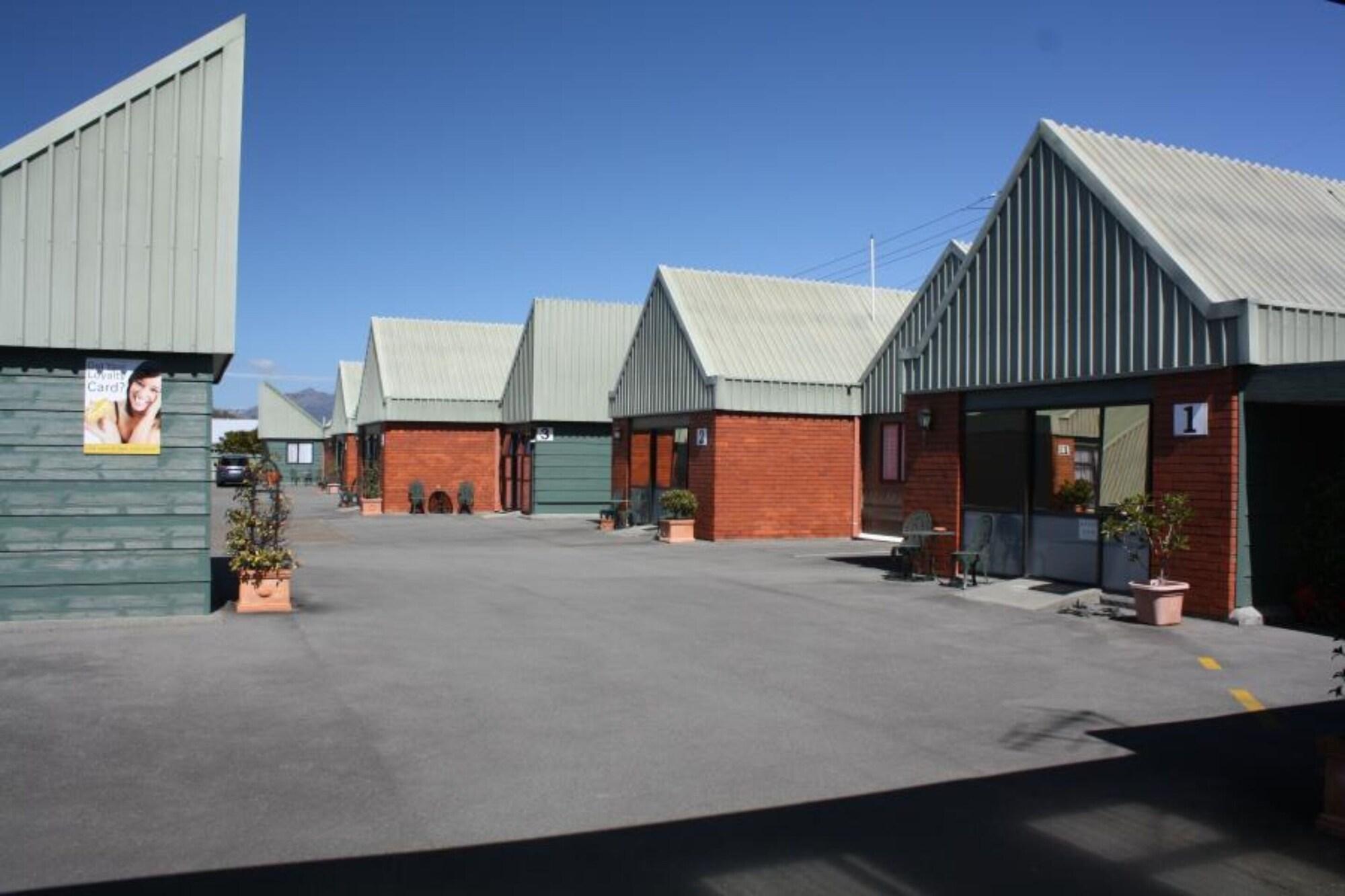 193 Aorangi Manor Motel Blenheim Esterno foto