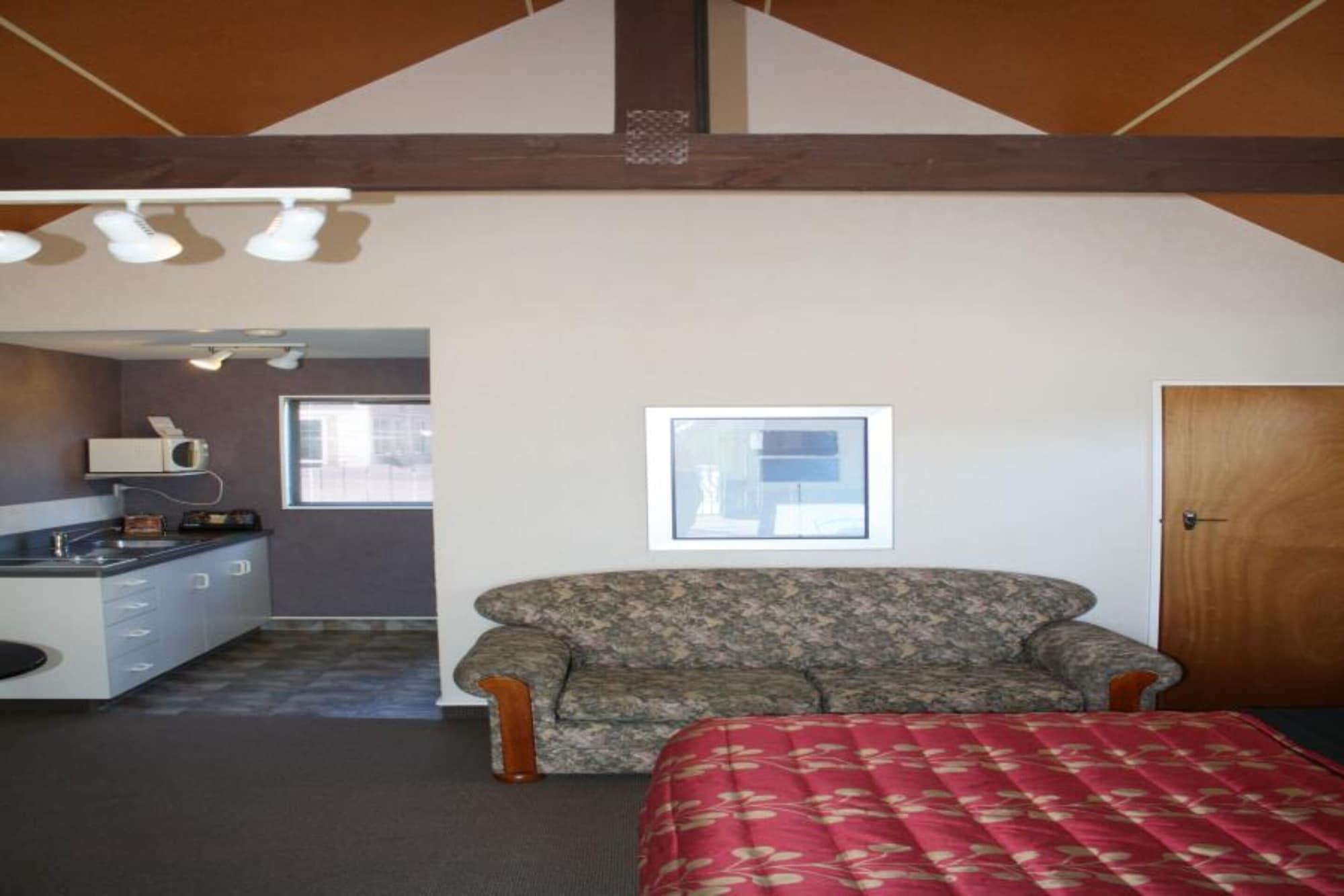 193 Aorangi Manor Motel Blenheim Esterno foto