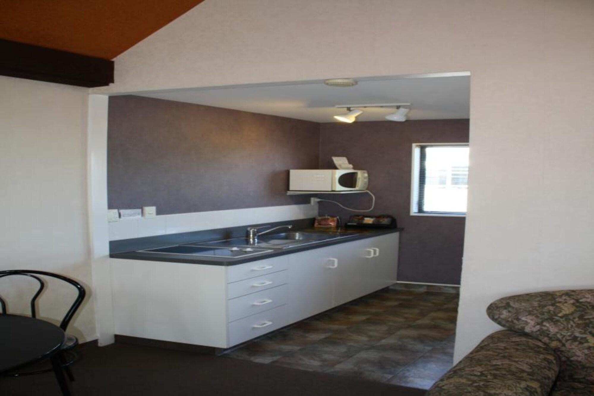 193 Aorangi Manor Motel Blenheim Esterno foto