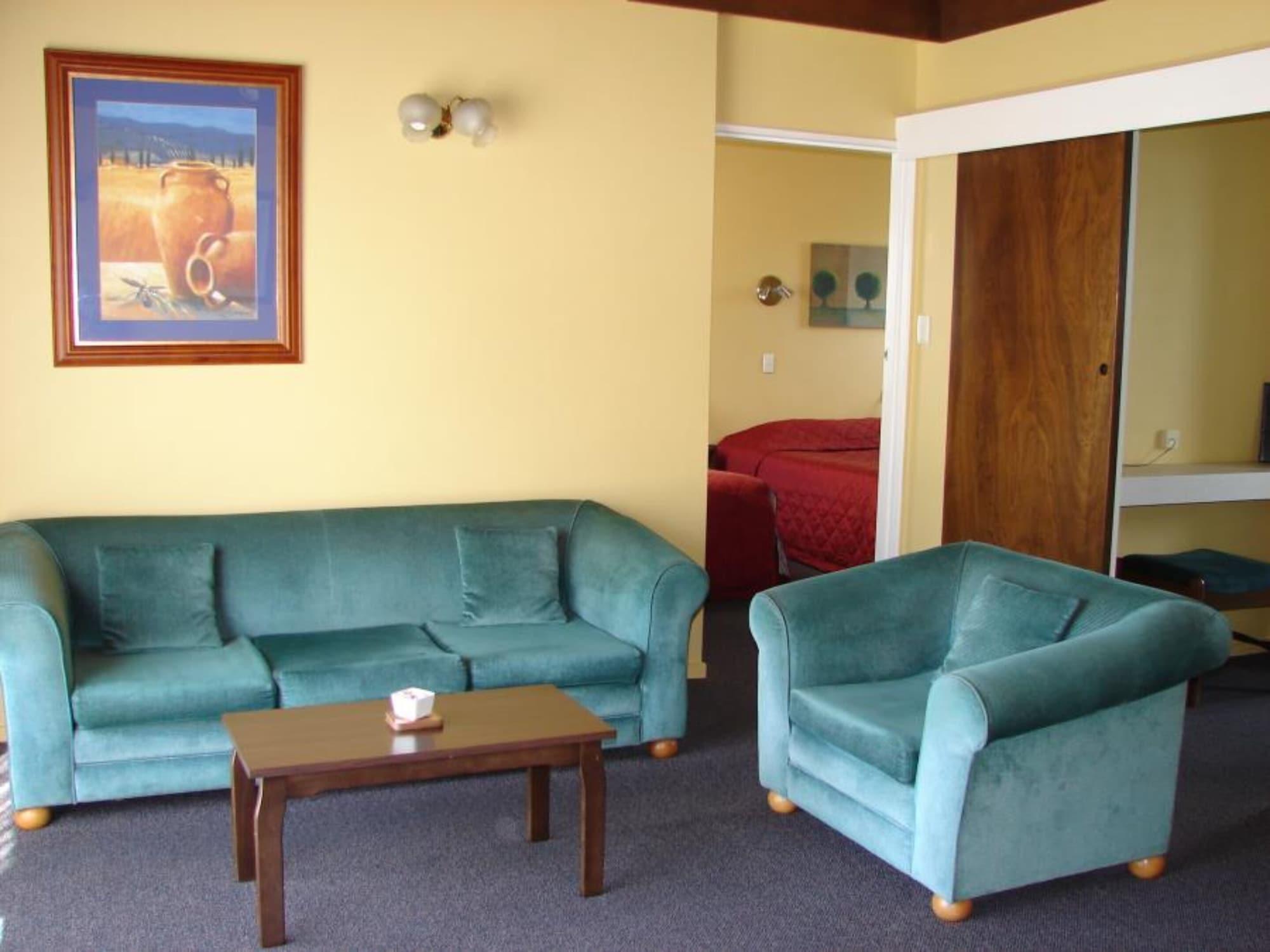 193 Aorangi Manor Motel Blenheim Esterno foto
